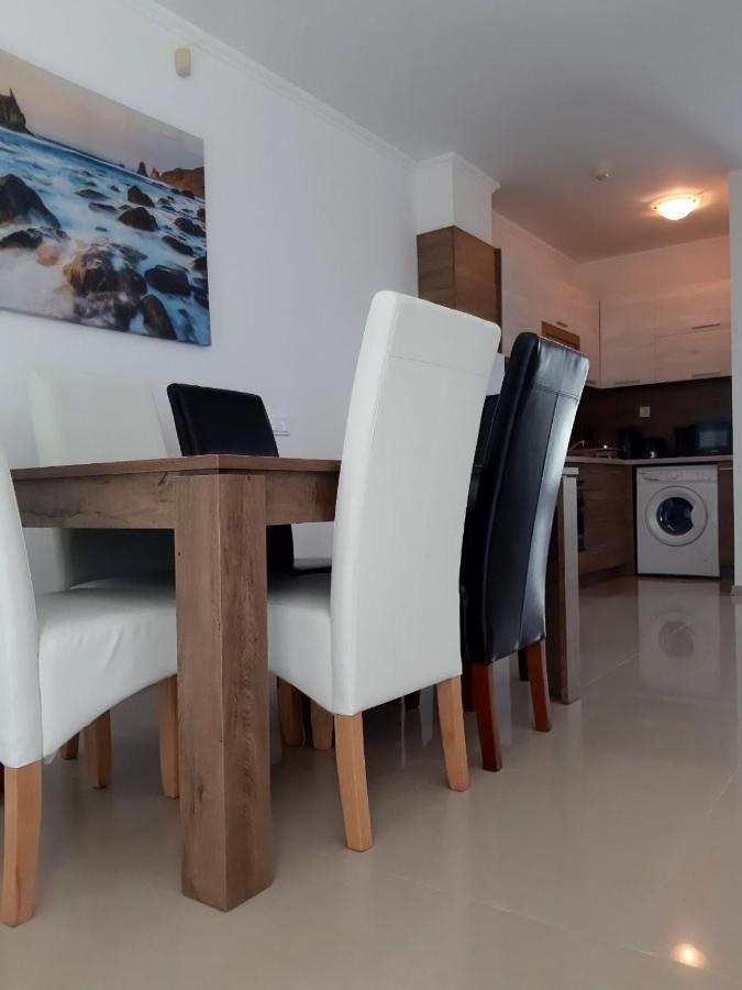 Lighthouse 3 Bedrooms Villa F36 Baltsjik Eksteriør bilde